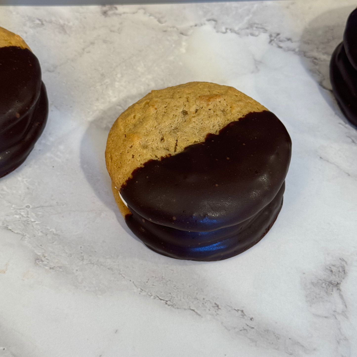 Peanut Butter Chocolate Dipped Cookie Sammies
