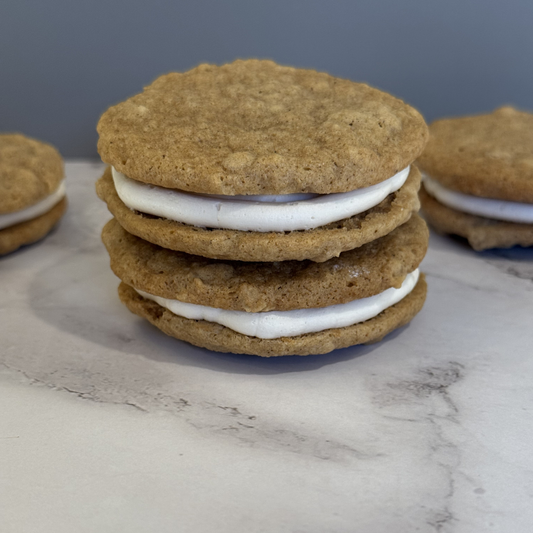 Oatmeal Cookie Sammies